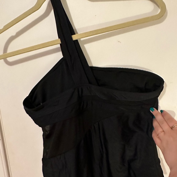 SHEIN Plain Contrast Mesh One Shoulder One Piece Swimsuit - Picture 4 of 7